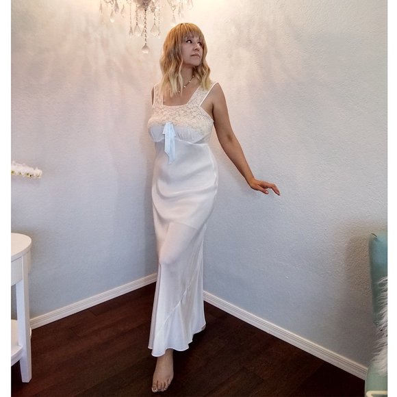 Meet your Posher, Mimosa Road! ♥ - Picture 3 of 11